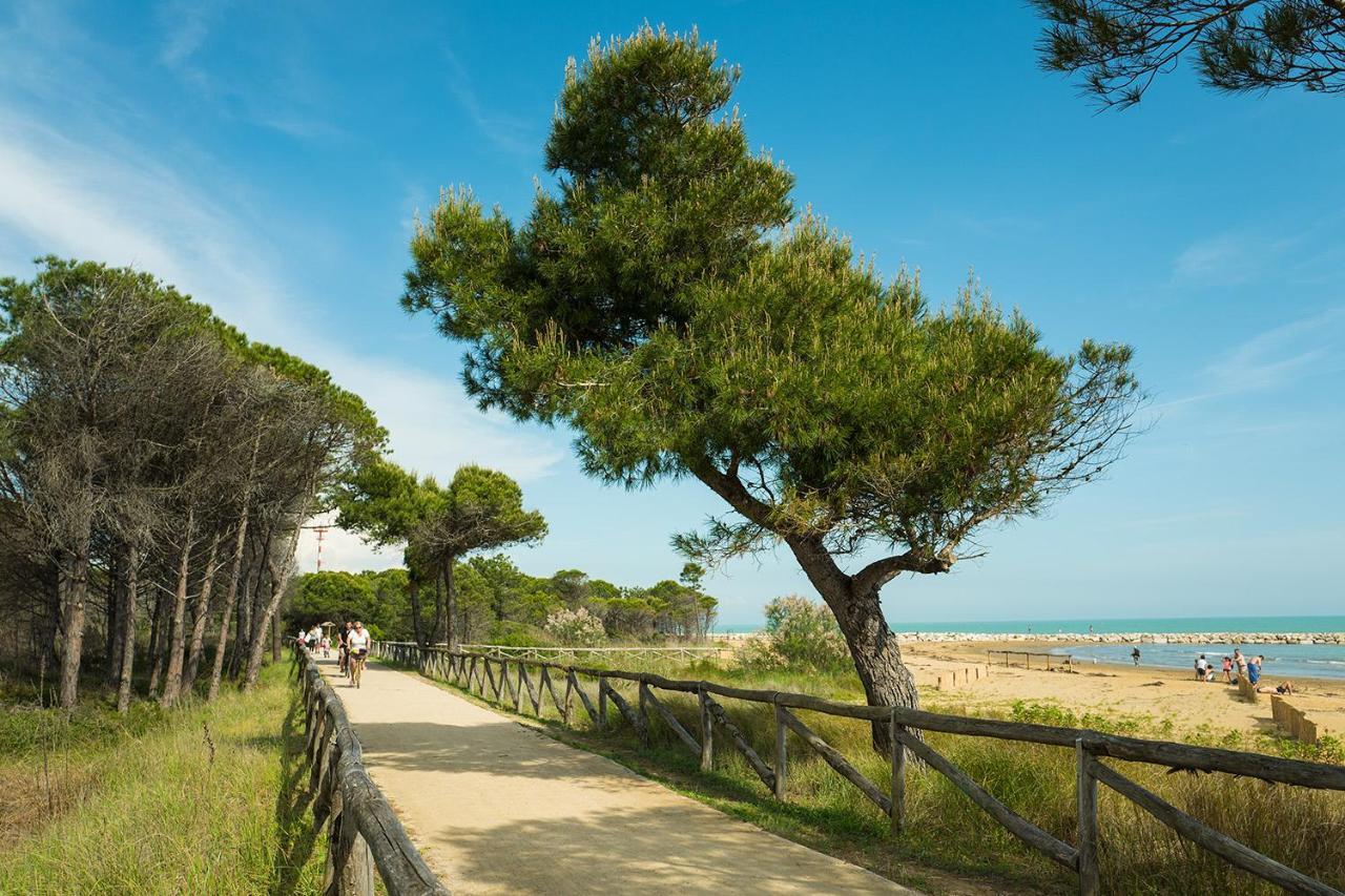 Girasoli Bibione Exterior foto